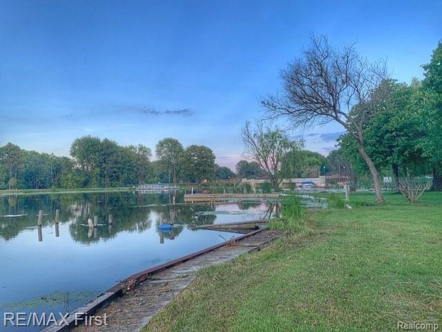 32975 Sutton Road Chesterfield, MI 48047 - Photo 11 of 28