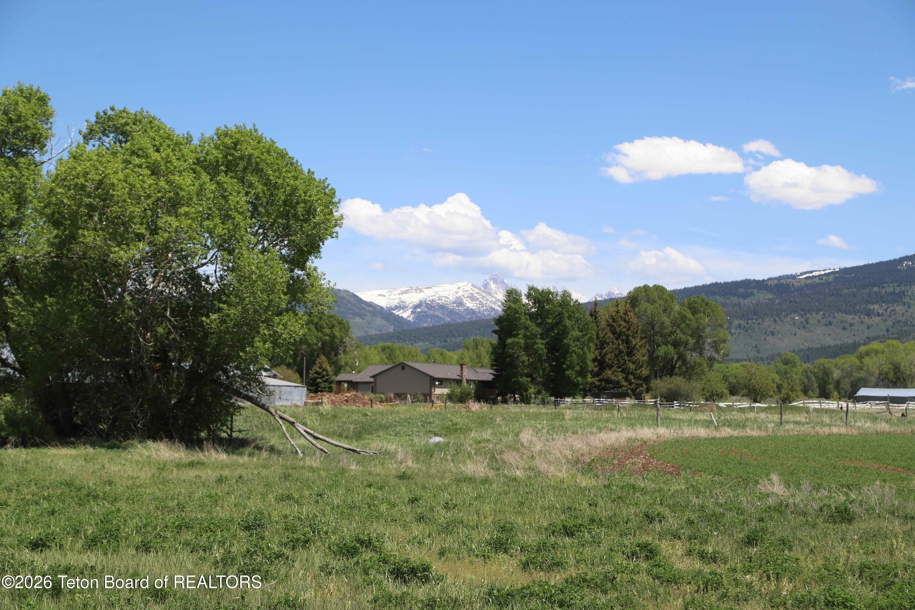 1234 Dairy Court Victor, ID 83455 - Photo 3 of 14 Summers 2-7794