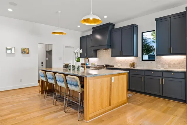 $1,700,000 | 7720 Idlewood Lane, Dallas, TX 75230