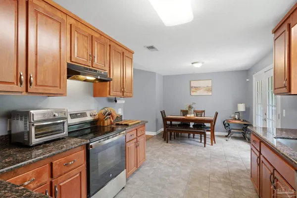 $460,000 | 3082 Woodbury Circle, Cantonment, FL 32533