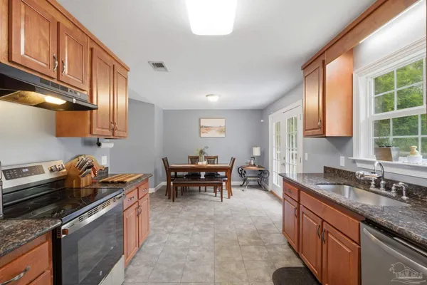 $460,000 | 3082 Woodbury Circle, Cantonment, FL 32533