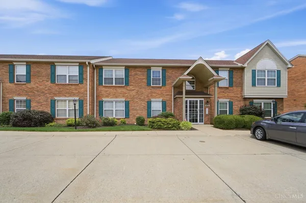 $149,000 | 8753 Carrousel Park Circle, Unit 99, Cincinnati, OH 45251