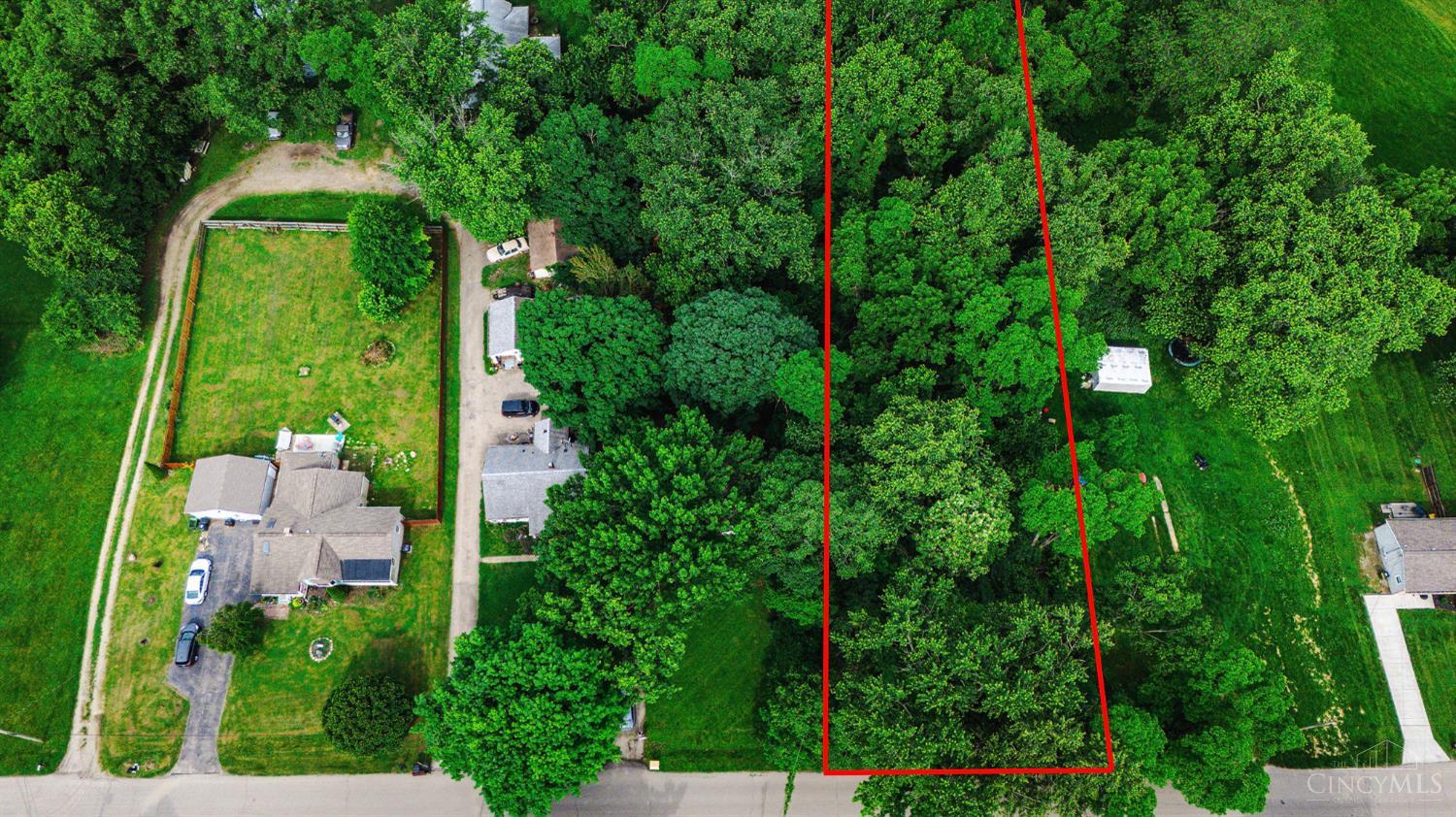 2118 Wellington Road Middletown, OH 45044 - Photo 16 of 19
