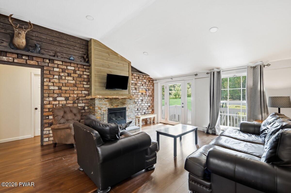 141 Fox Road Dingmans Ferry, PA 18328 - Photo 8 of 28 Gallery Image 8