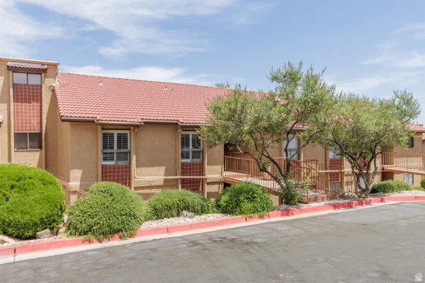 $215,000 | 161 West 950 South, Unit D6, St. George, UT 84770