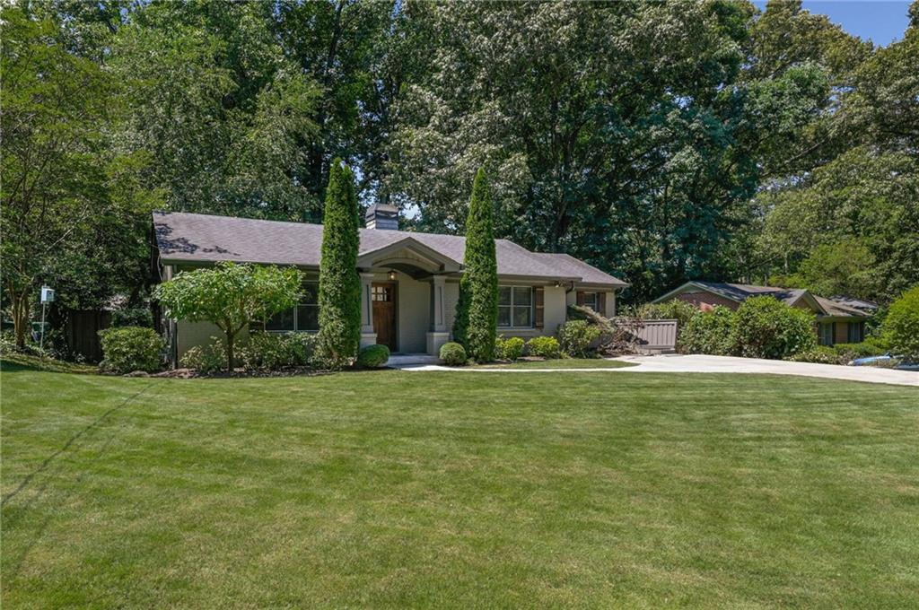 2245 Vistamont Drive Decatur, GA 30033 - Photo 3 of 32