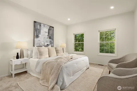 $1,888,000 | 5677 193rd Place Southeast, Issaquah, WA 98027