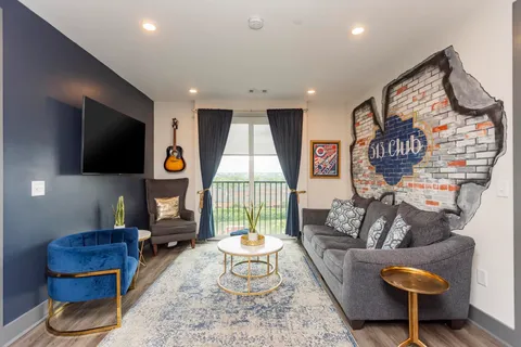 $735,000 | 65 Lindsley Avenue, Unit 513, Nashville, TN 37210