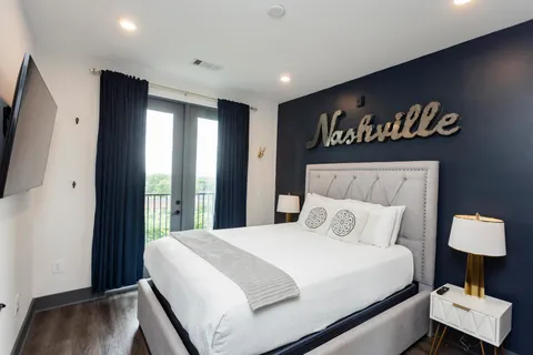 $735,000 | 65 Lindsley Avenue, Unit 513, Nashville, TN 37210