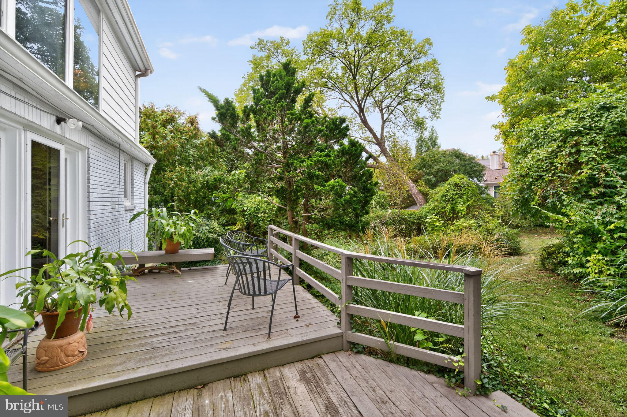 4919 Ashby Street Northwest Washington, DC 20007 - Photo 31 of 38