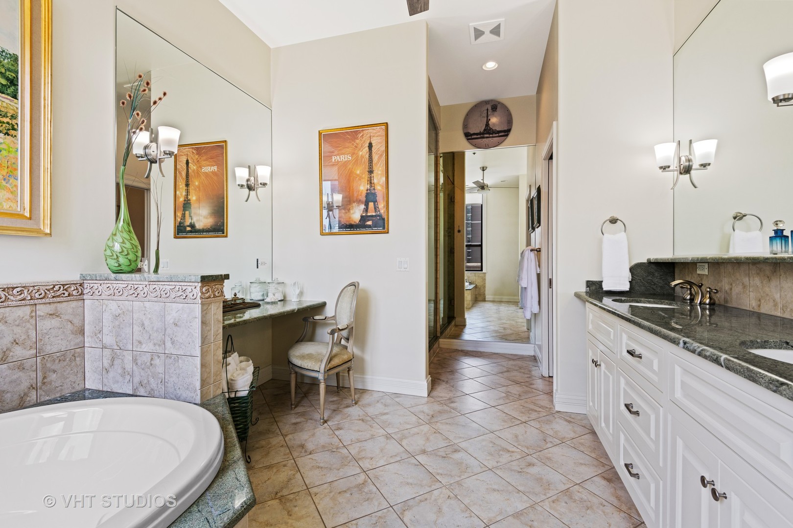 152 West Huron Street, Unit 7 Chicago, IL 60654 - Photo 15 of 32