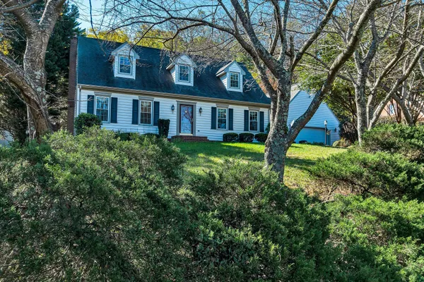 $629,950 | 5206 Squires Court, Roanoke, VA 24018