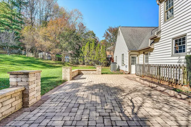 $629,950 | 5206 Squires Court, Roanoke, VA 24018