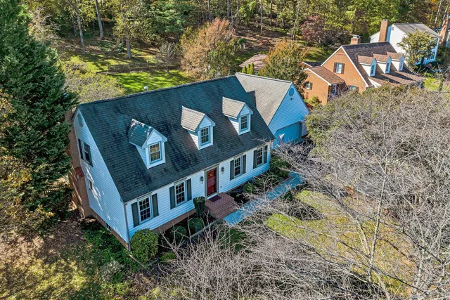 $629,950 | 5206 Squires Court, Roanoke, VA 24018