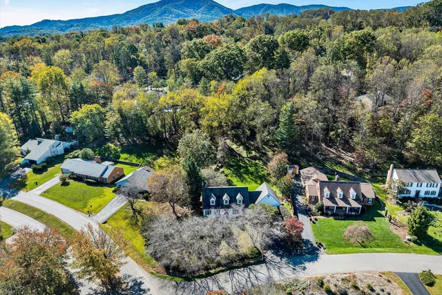 $629,950 | 5206 Squires Court, Roanoke, VA 24018