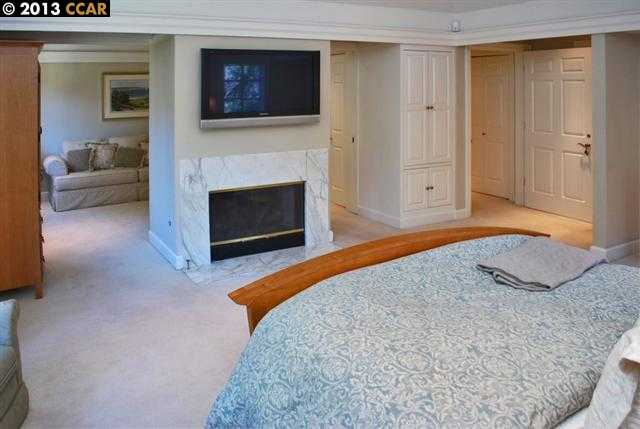 3674 Happy Valley Road Lafayette, CA 94549 - Photo 16 of 30