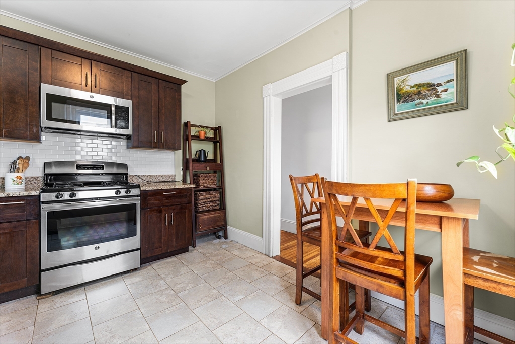 4 Boardman Street, Unit 2 Salem, MA 01970 - Photo 4 of 28