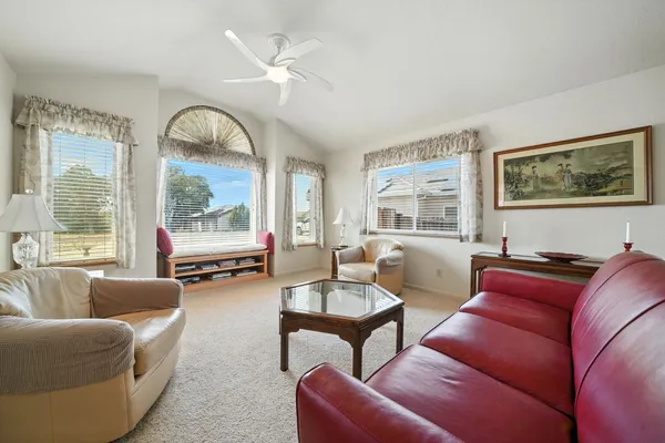 $475,000 | 31 Willet Court, Wallace, CA 95254