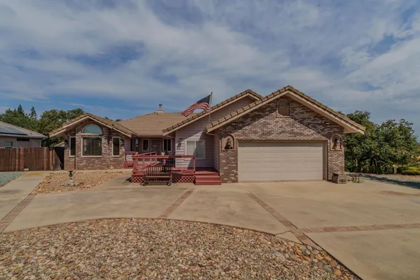 $475,000 | 31 Willet Court, Wallace, CA 95254