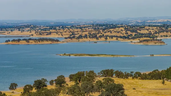 $475,000 | 31 Willet Court, Wallace, CA 95254