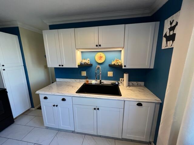 860 Obetz Road Columbus, OH 43207 - Photo 11 of 18 Kitchen4