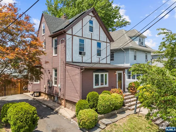 $585,000 | 633 Chestnut Street, Kearny, NJ 07032