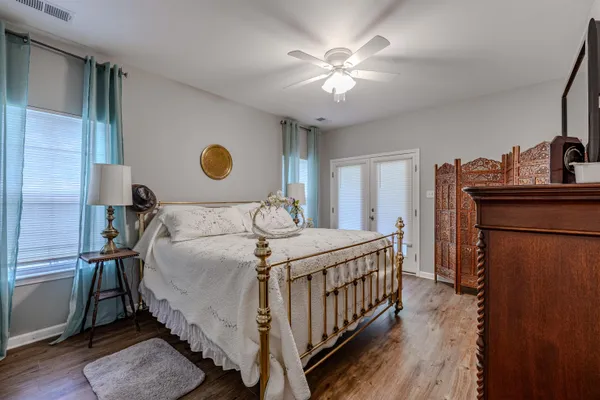$550,000 | 3292 Sycamore View Road, Bartlett, TN 38134