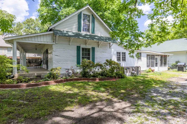 $550,000 | 3292 Sycamore View Road, Bartlett, TN 38134