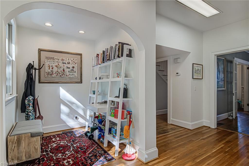 465 South Hawthorne Road Winston-Salem, NC 27103 - Photo 12 of 30 Gallery Image 12