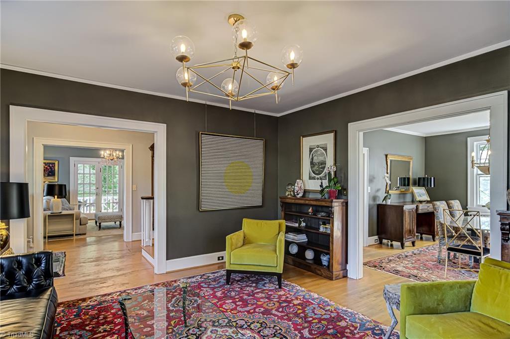 465 South Hawthorne Road Winston-Salem, NC 27103 - Photo 7 of 30 Gallery Image 7