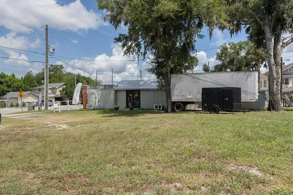 a sign that is on the side of a building