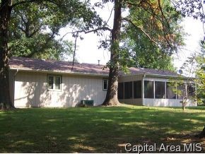 6834 Old State Route Riverton, IL 62561 - Photo 10 of 11 Gallery Image 10