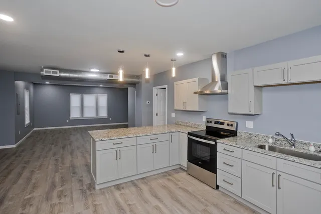 $1,800 | 27 Charbonneau Terrace, Unit 27, Chicopee, MA 01013