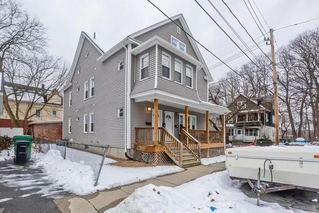 $1,800 | 27 Charbonneau Terrace, Unit 27, Chicopee, MA 01013