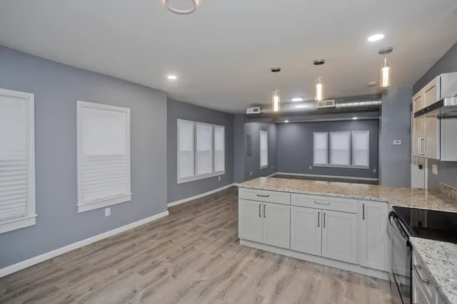 $1,800 | 27 Charbonneau Terrace, Unit 27, Chicopee, MA 01013