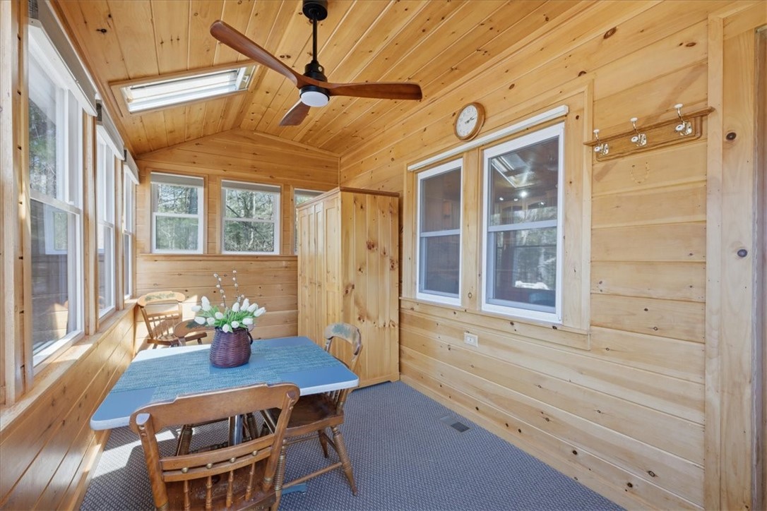 2 Michelle Lane Charlestown, RI 02813 - Photo 15 of 43