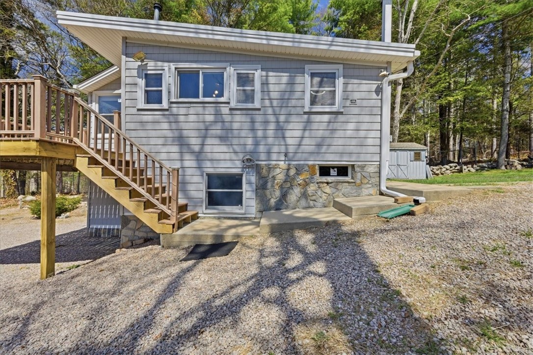 2 Michelle Lane Charlestown, RI 02813 - Photo 10 of 43