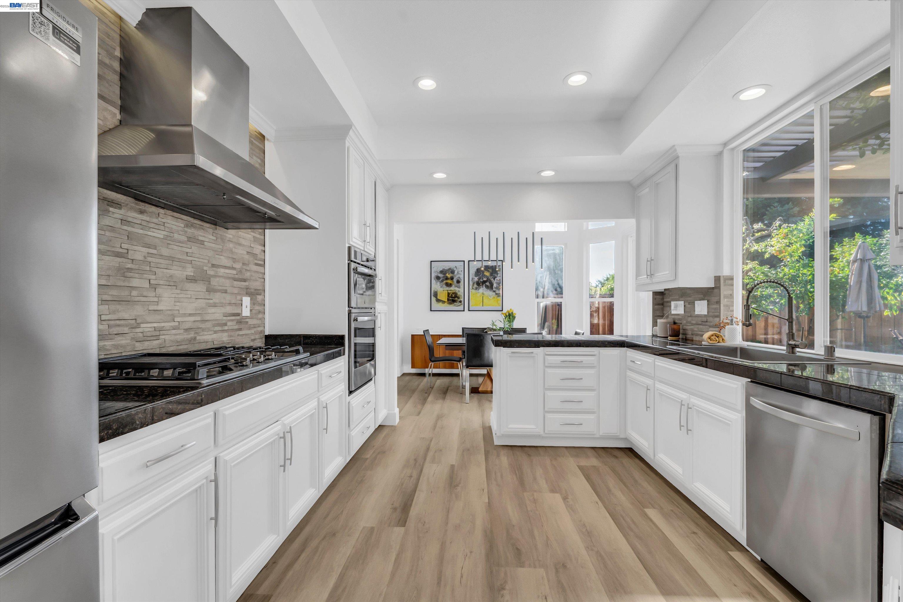 216 Elder Court San Ramon, CA 94582 - Photo 12 of 54