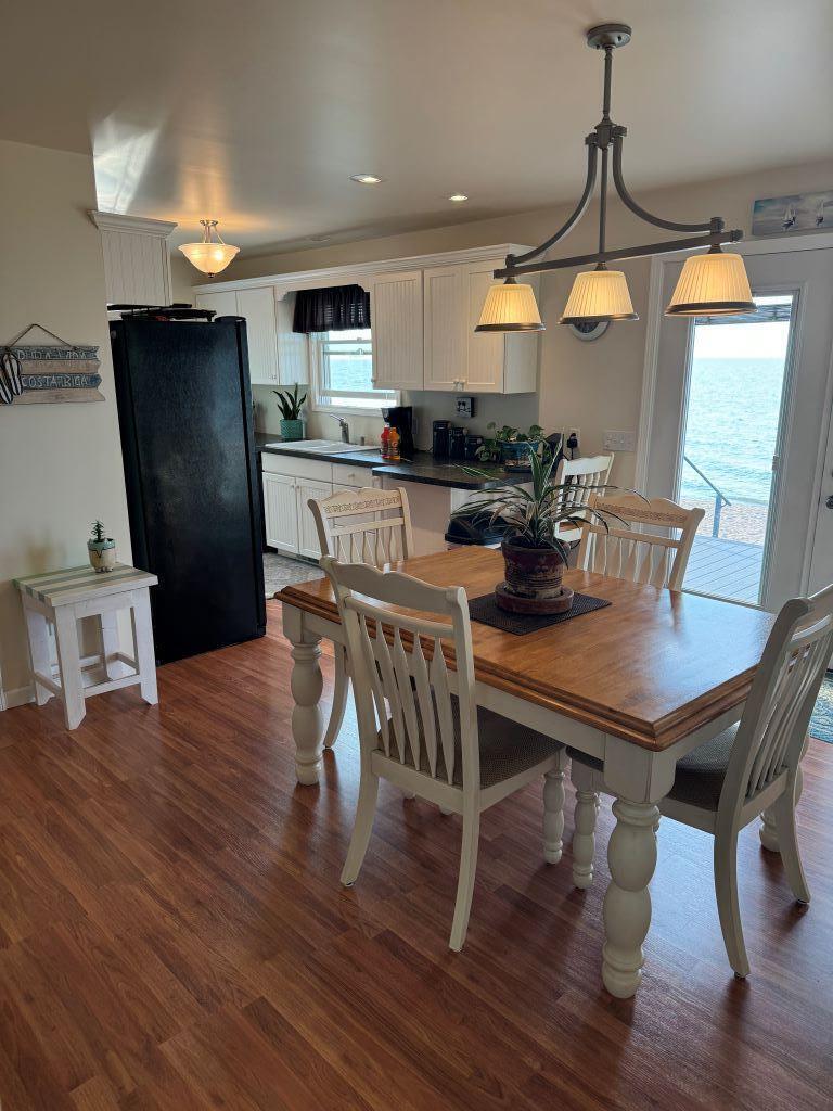 4348 Port Austin Road Caseville, MI 48725 - Photo 6 of 11 Nook and Kitchen
