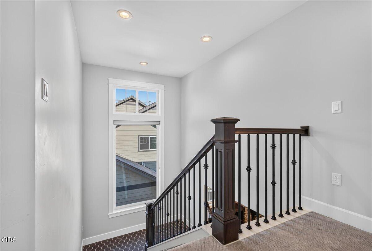4048 Fieldbrook Avenue Medford, OR 97504 - Photo 55 of 89