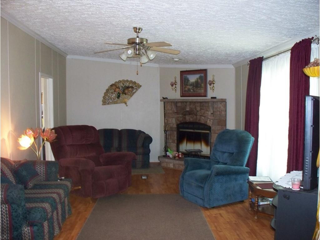 7833 Birchfield Road Wise, VA 24293 - Photo 5 of 16 den