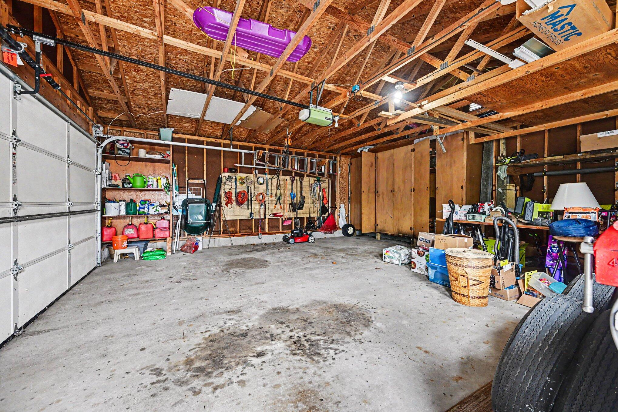 584 Orchard Road Marshall, MI 49068 - Photo 17 of 28 015_file_6746