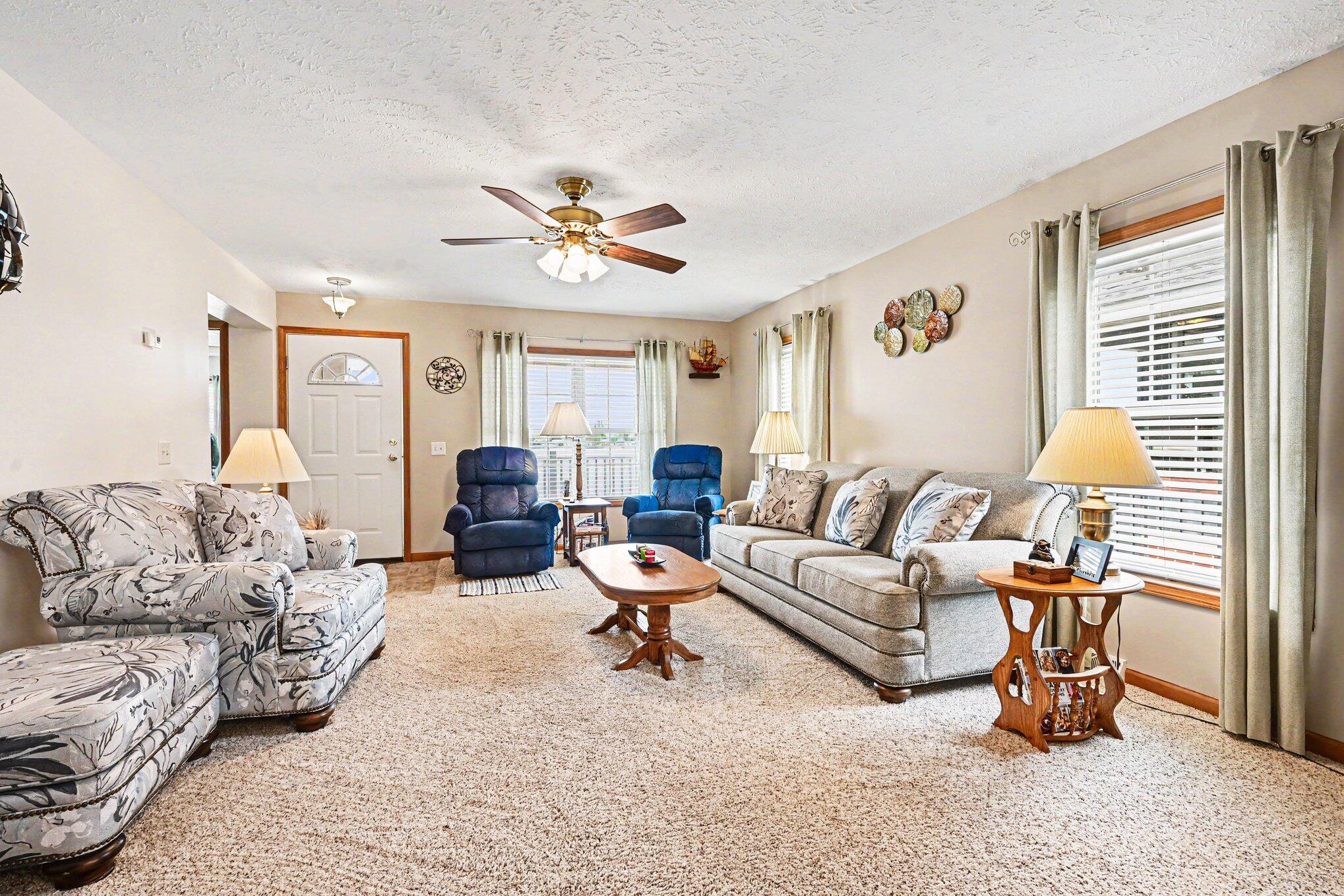 584 Orchard Road Marshall, MI 49068 - Photo 3 of 28 004_file_5388