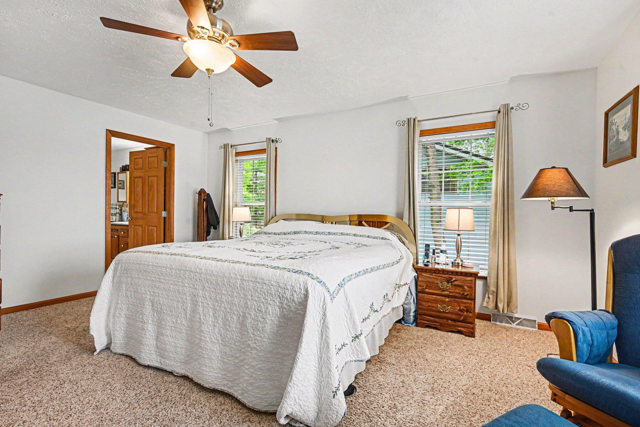 584 Orchard Road Marshall, MI 49068 - Photo 6 of 28 007_file_5230