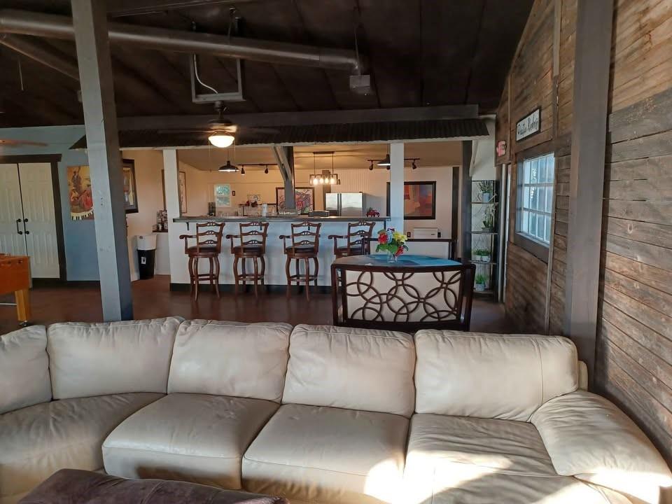 109 Cole Road Red Oak, TX 75154 - Photo 21 of 39 a living room with furniture
