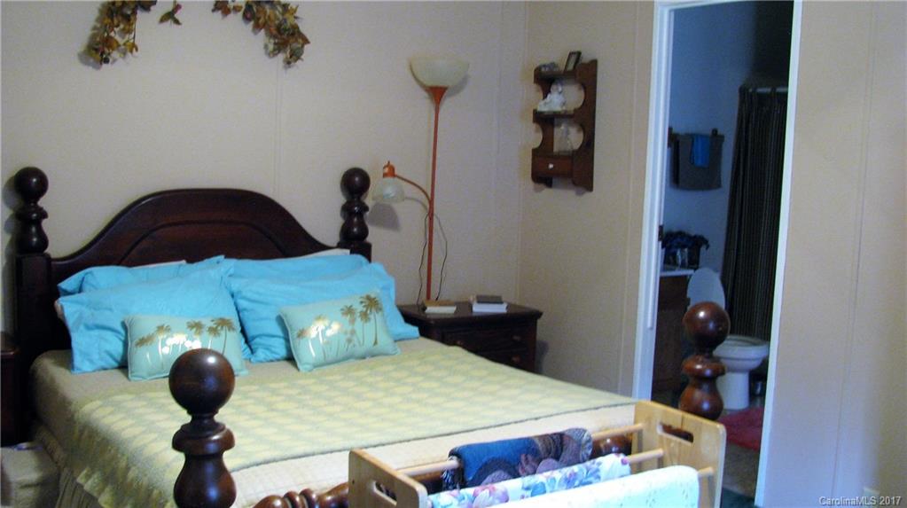 2627 Crow Burk Road Pageland, SC 29728 - Photo 11 of 24 Gallery Image 11