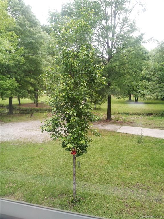 2627 Crow Burk Road Pageland, SC 29728 - Photo 4 of 24 Gallery Image 4
