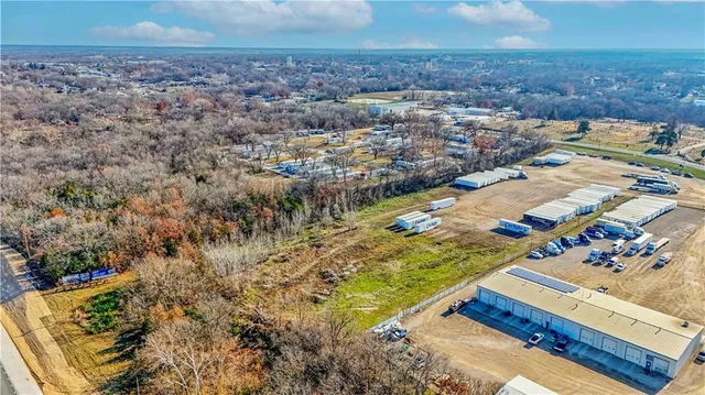 $895,000 | 799 West Young Street, Warrensburg, MO 64093