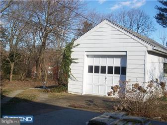 325 Gibbons Road Springfield, PA 19064 - Photo 5 of 12