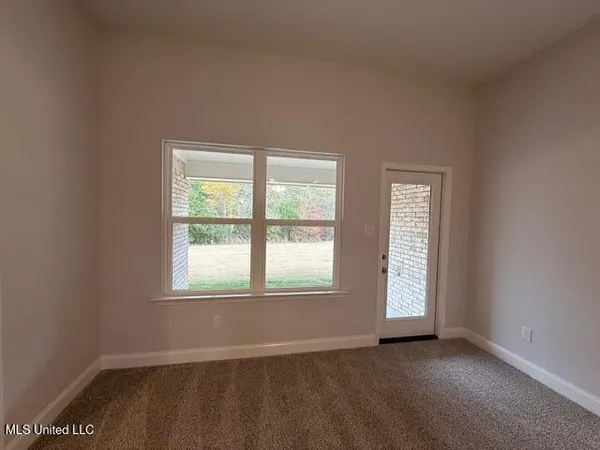 $314,700 | 329 Cardinal Lane, Senatobia, MS 38668